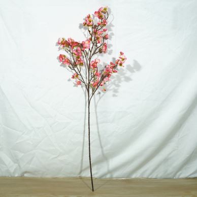 Arranjaments florals de cirerer artificial